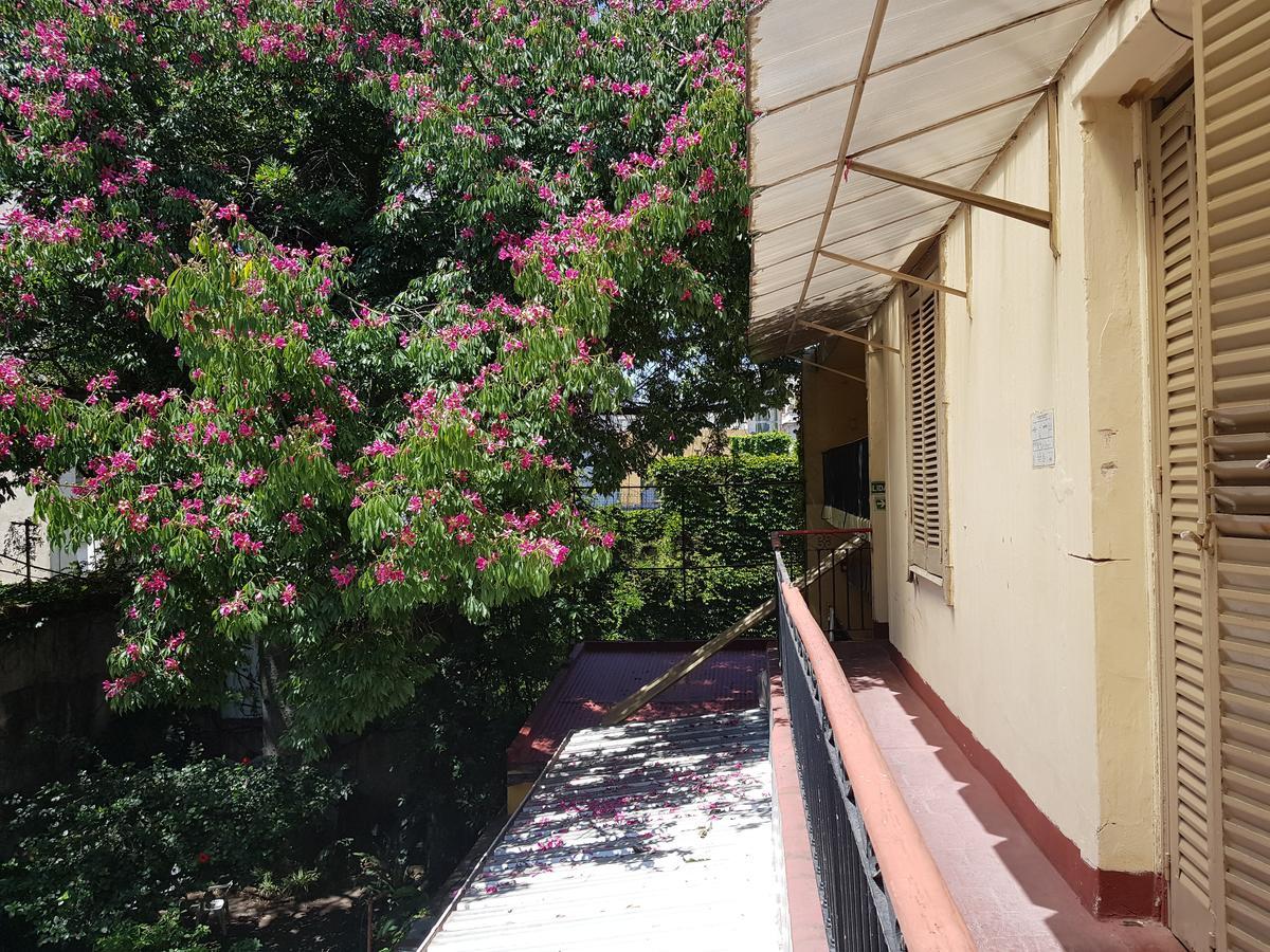 Hotel Varela Buenos Aires Exteriör bild